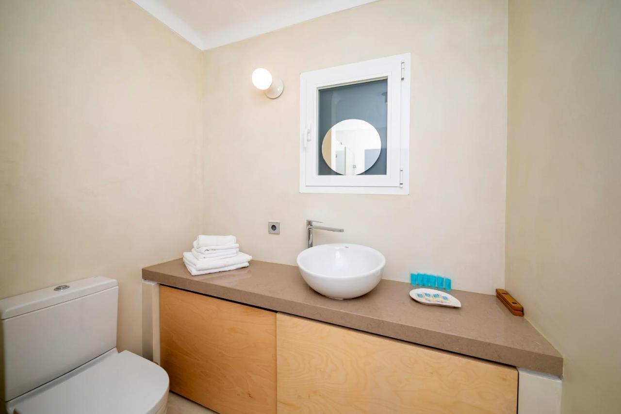 Roca Plana Apartahotel